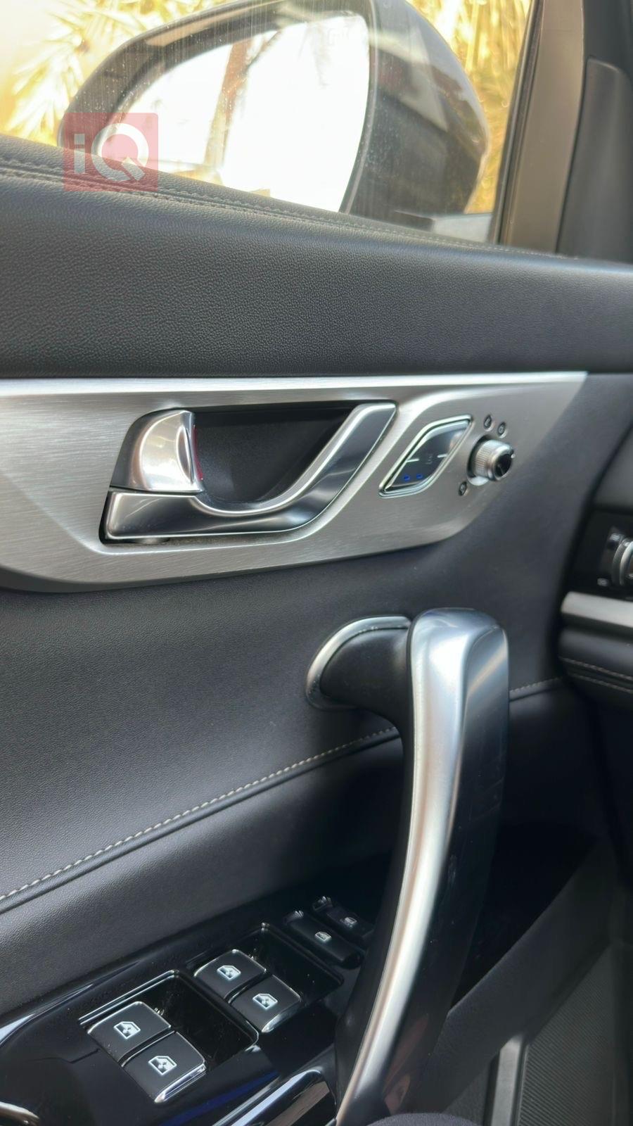 Changan CS95